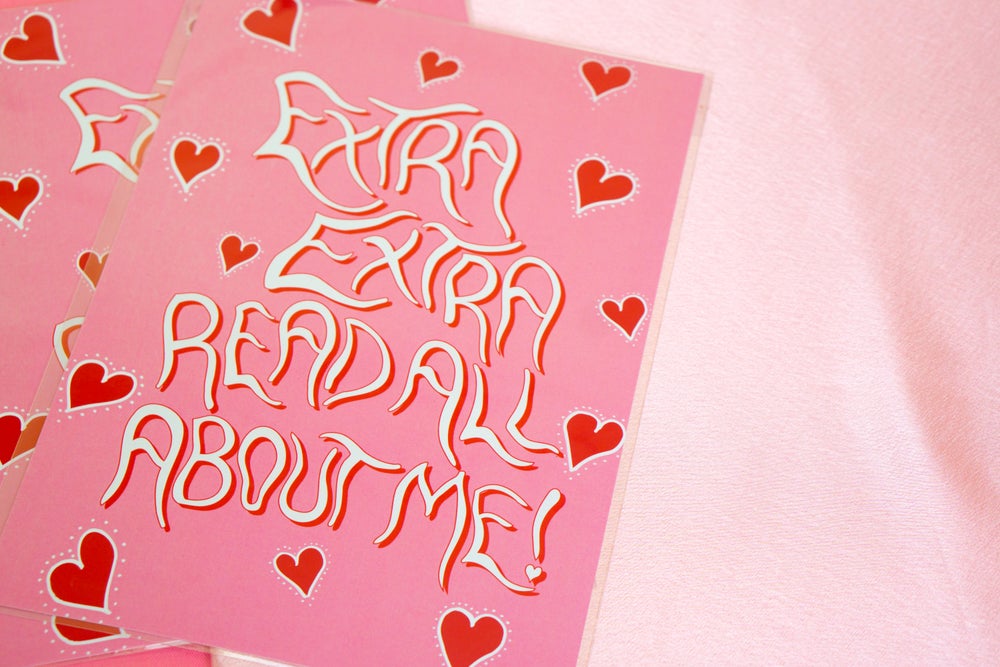 extra extra read all about me!