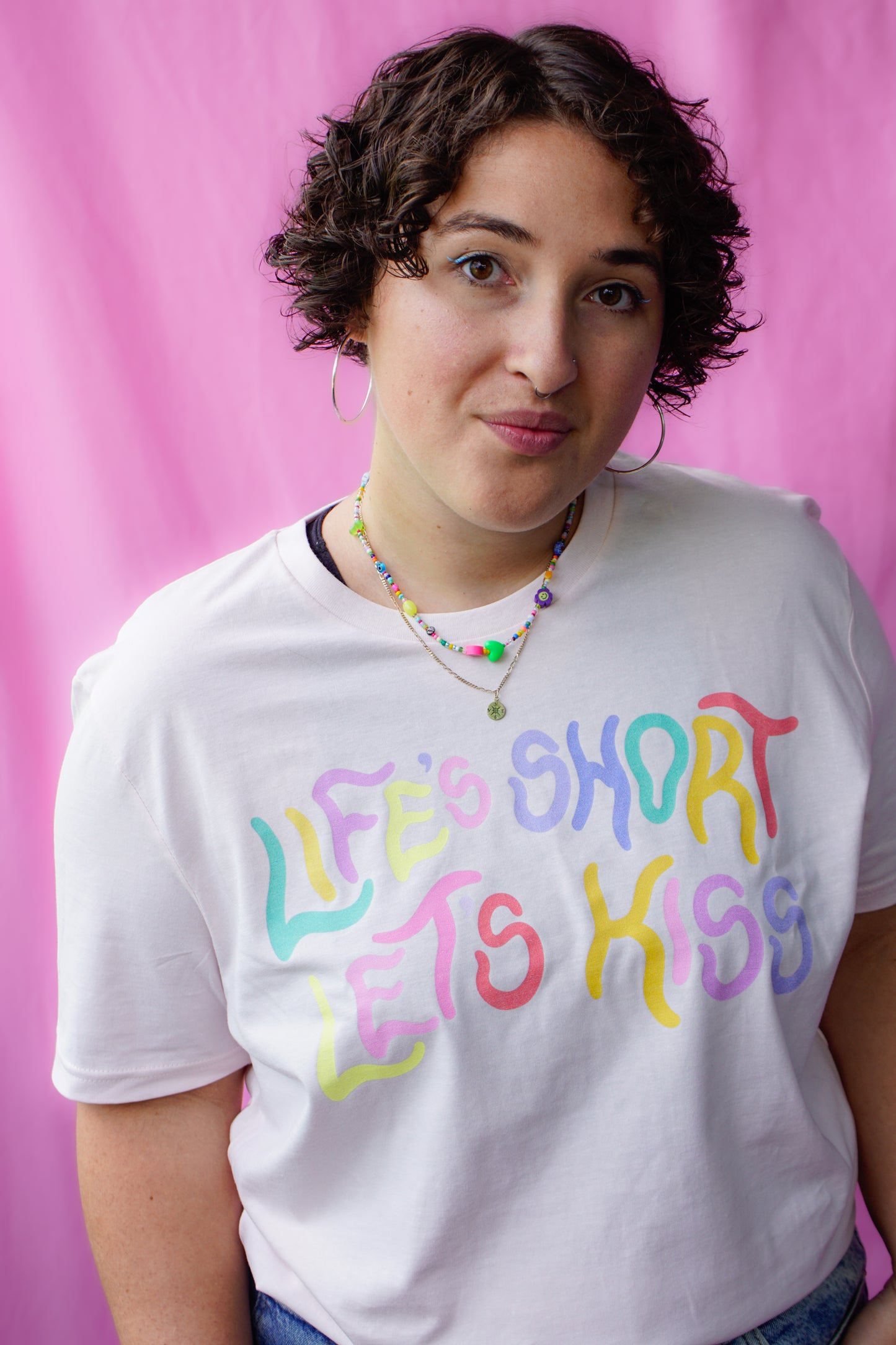 life's short let's kiss t-shirt