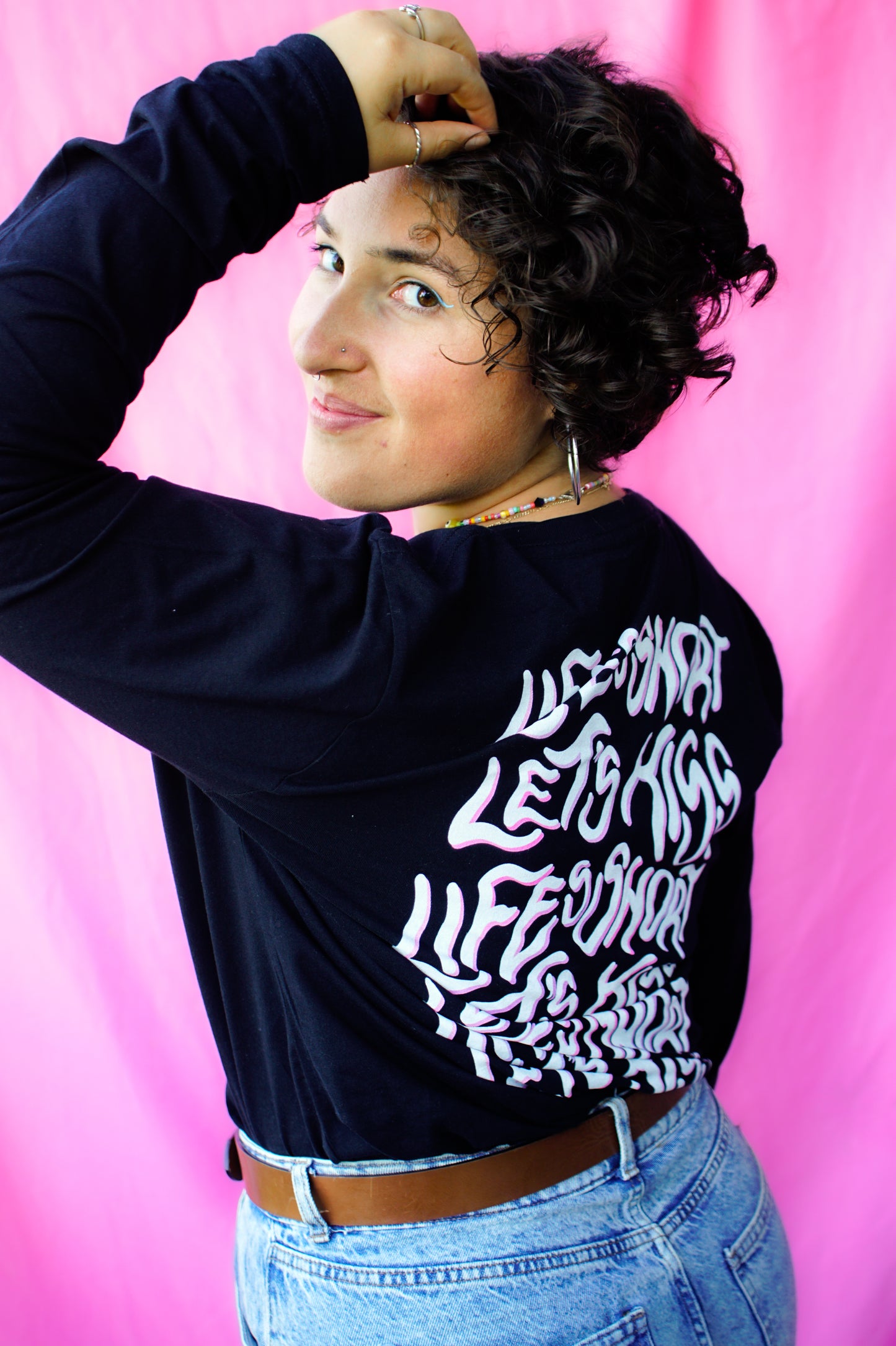 life's short let's kiss long sleeved t-shirt