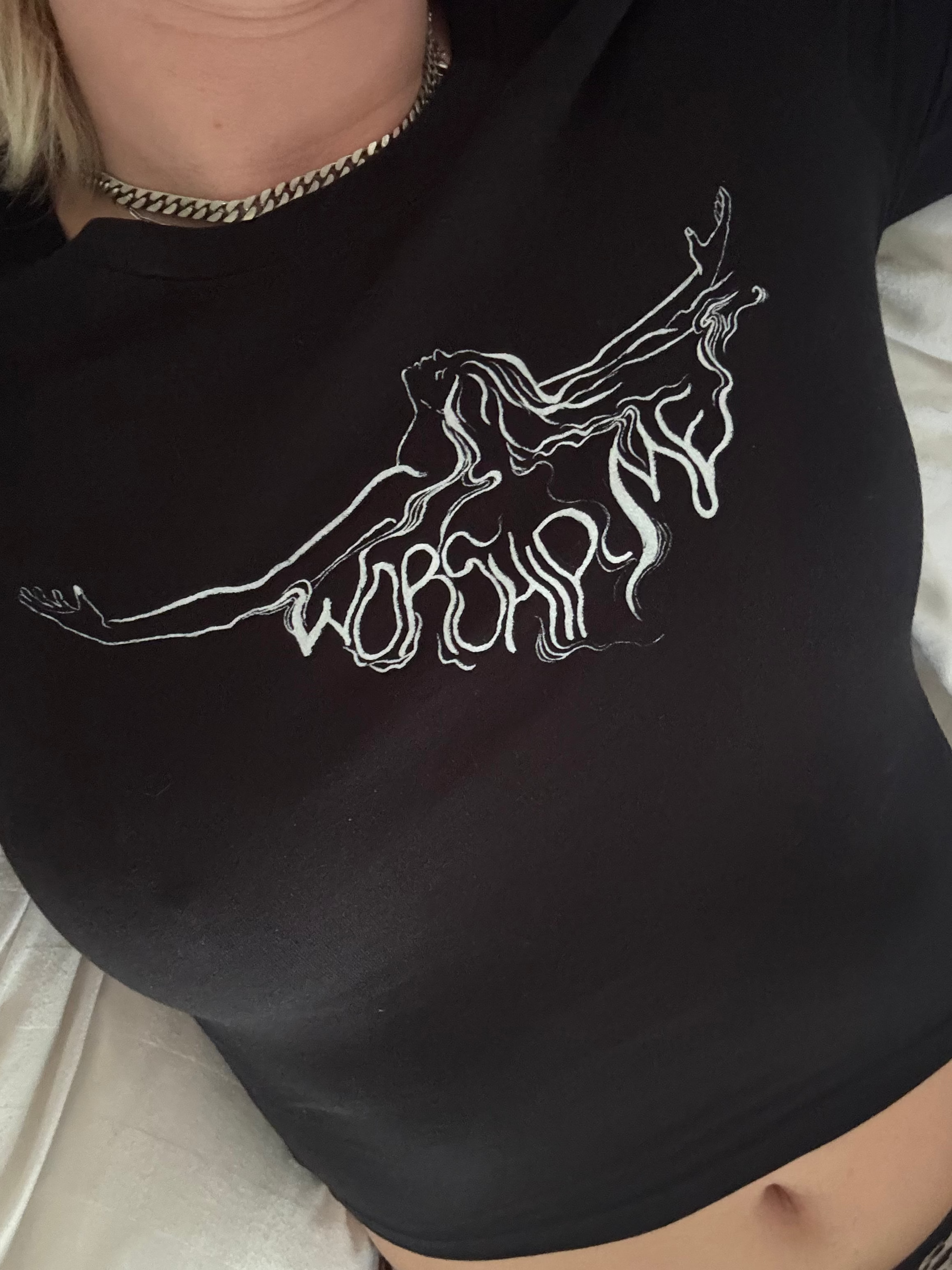Worship Me baby tee