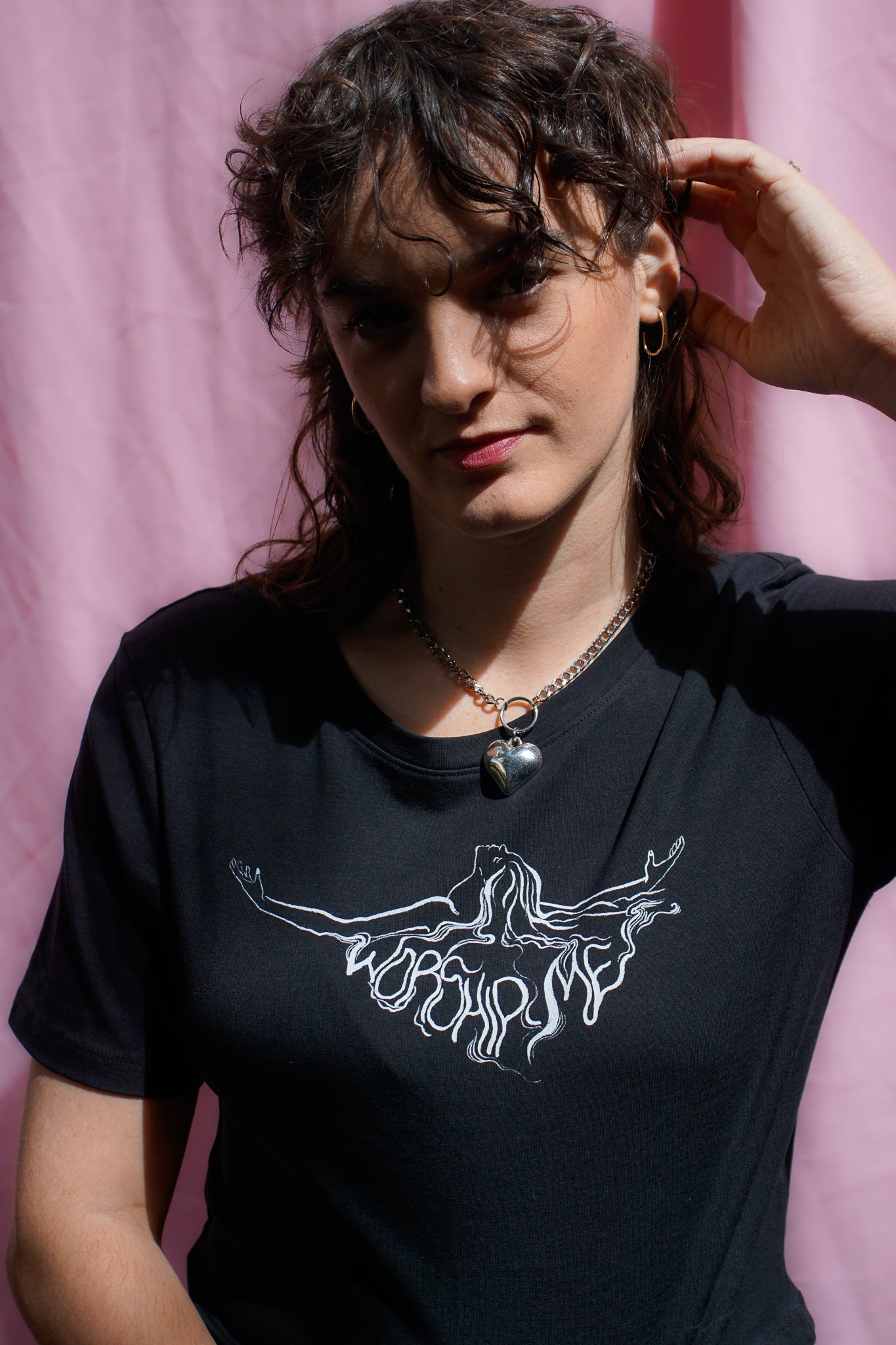 Worship Me baby tee