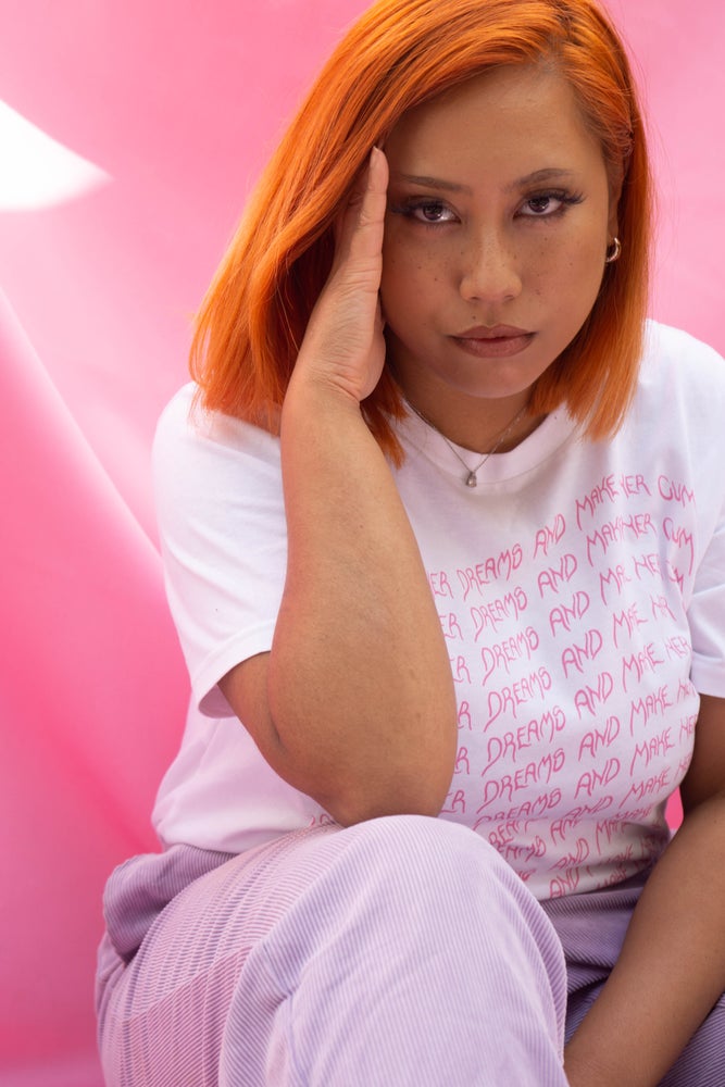 support her dreams t-shirt