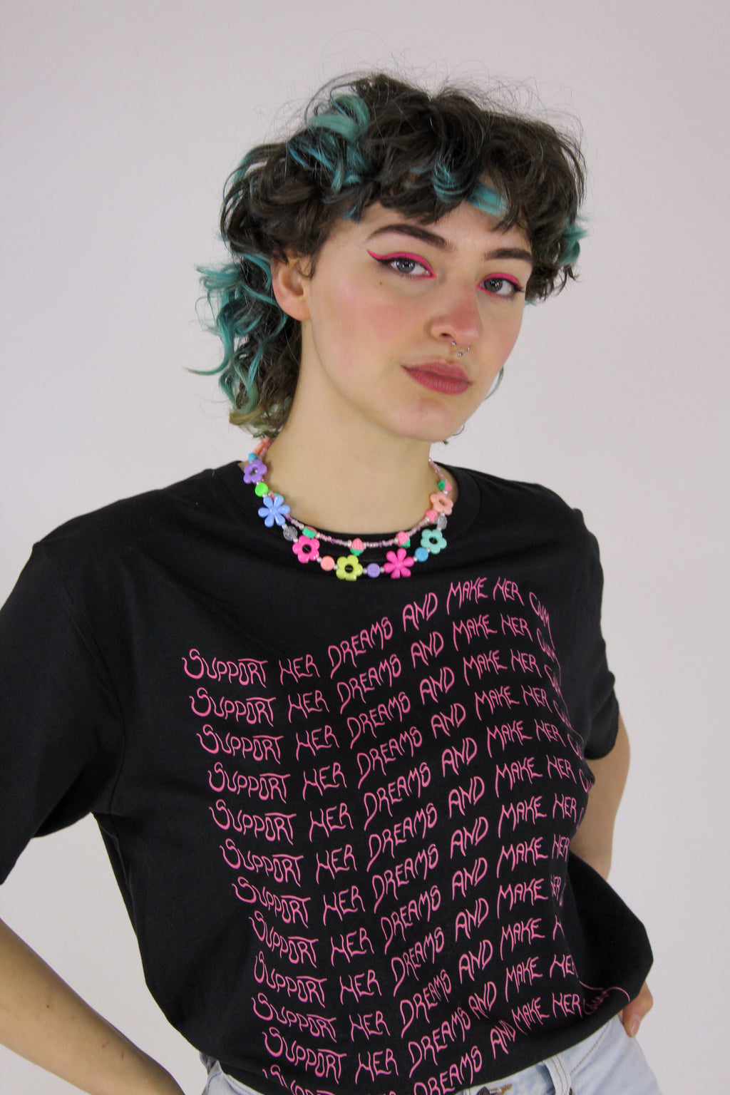 support her dreams black t-shirt