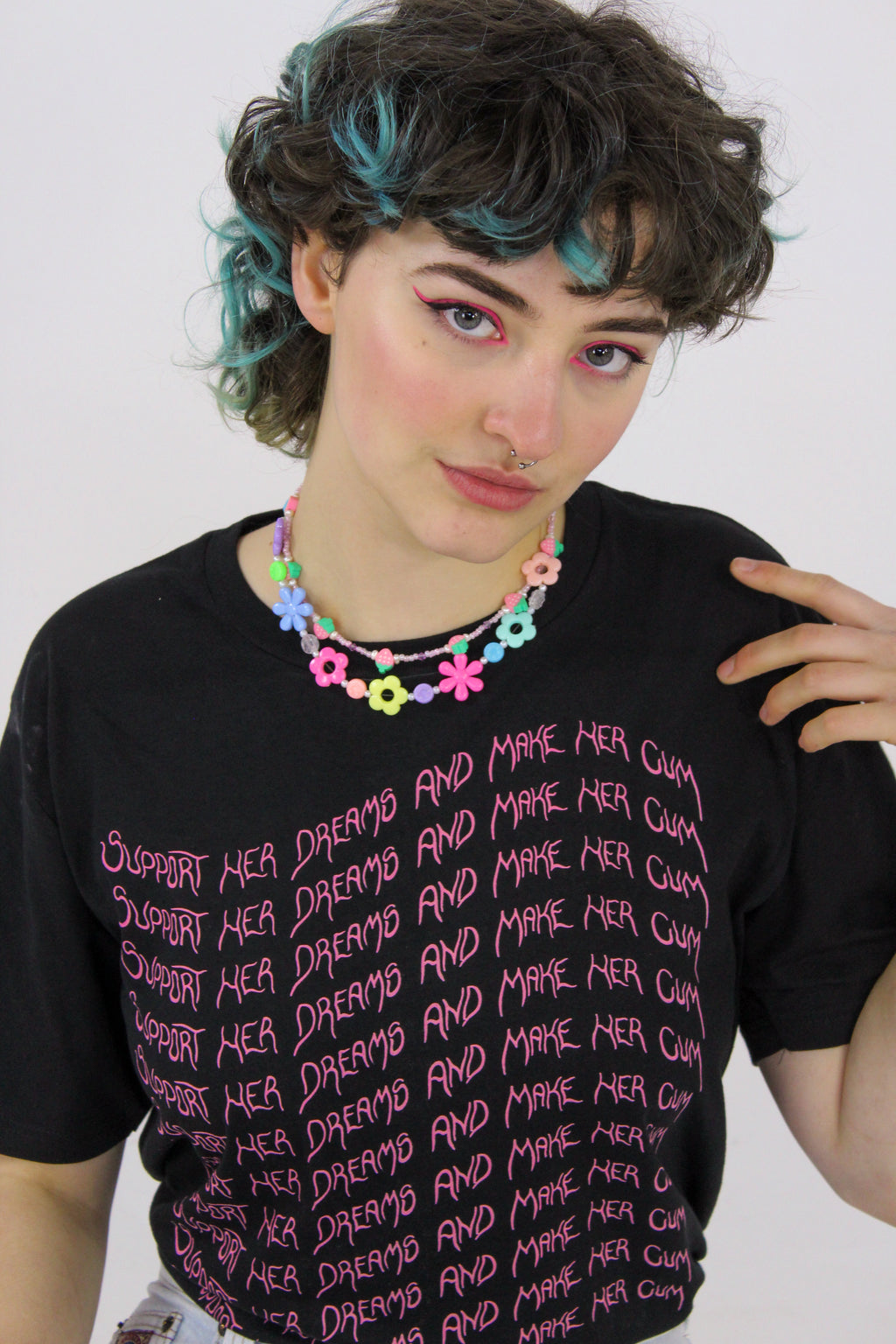 support her dreams black t-shirt