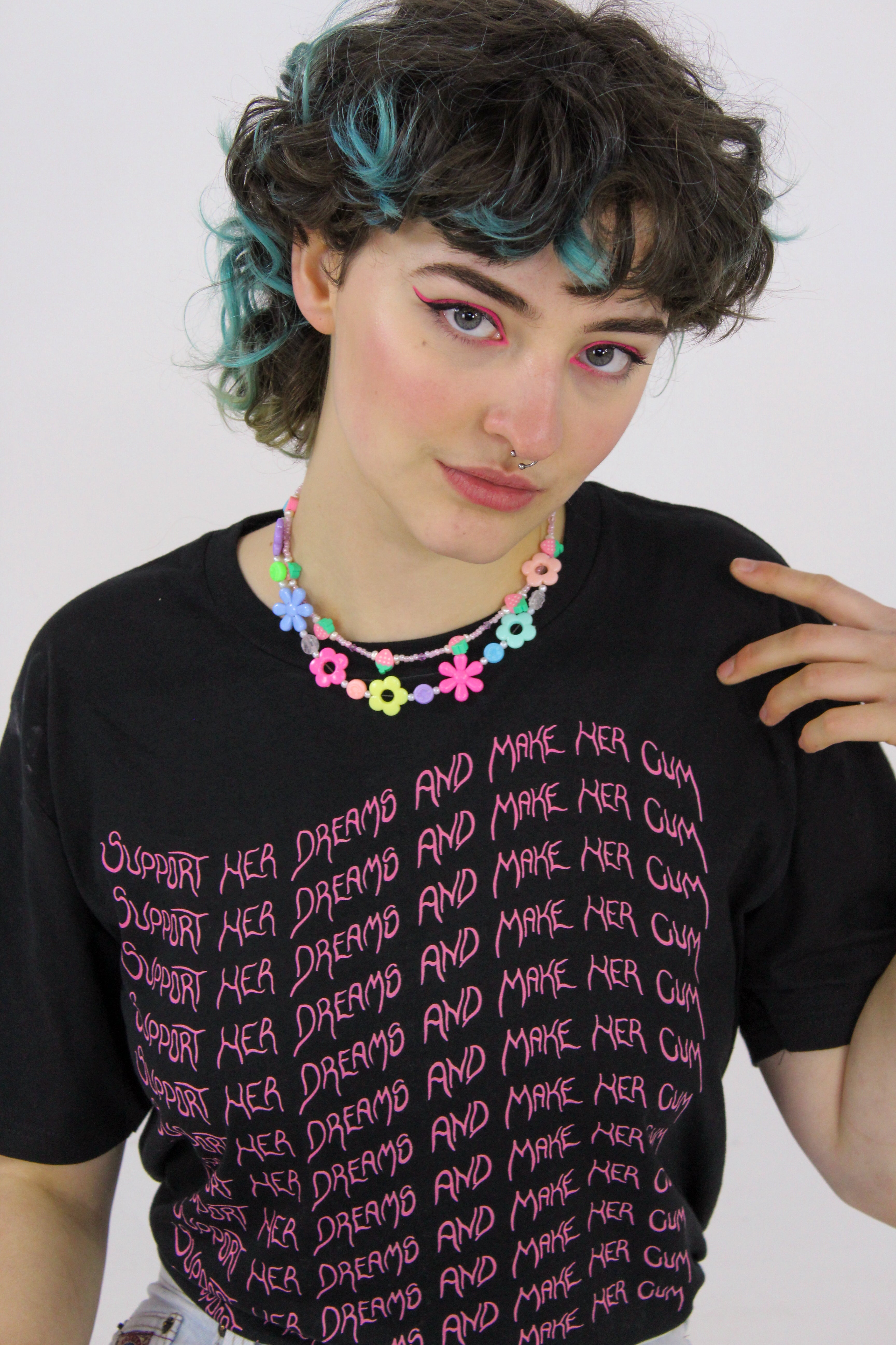 support her dreams black t-shirt